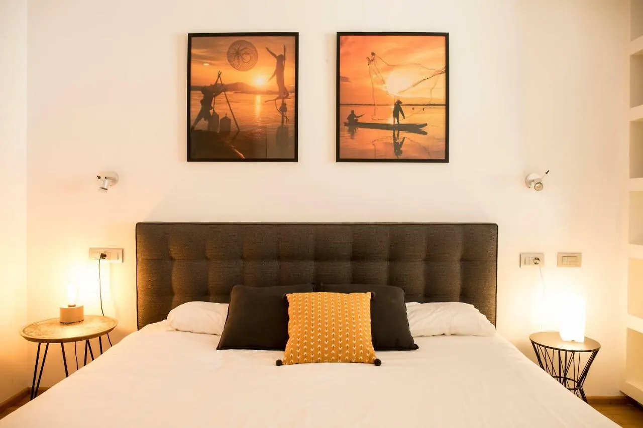 Fabulous Townhouse In The Core Of Palma Apartment 0*, Palma de Mallorca