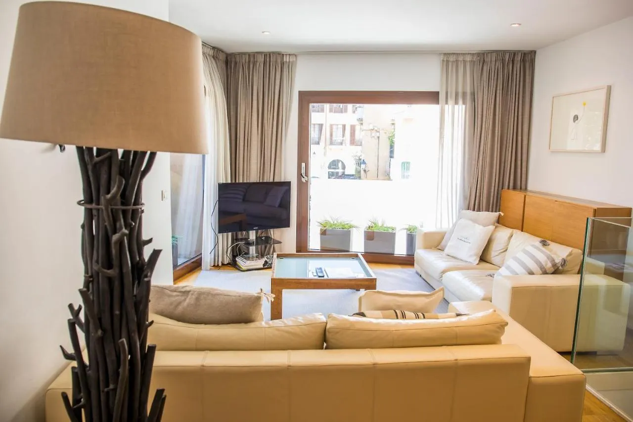 Fabulous Townhouse In The Core Of Palma Apartment Spain